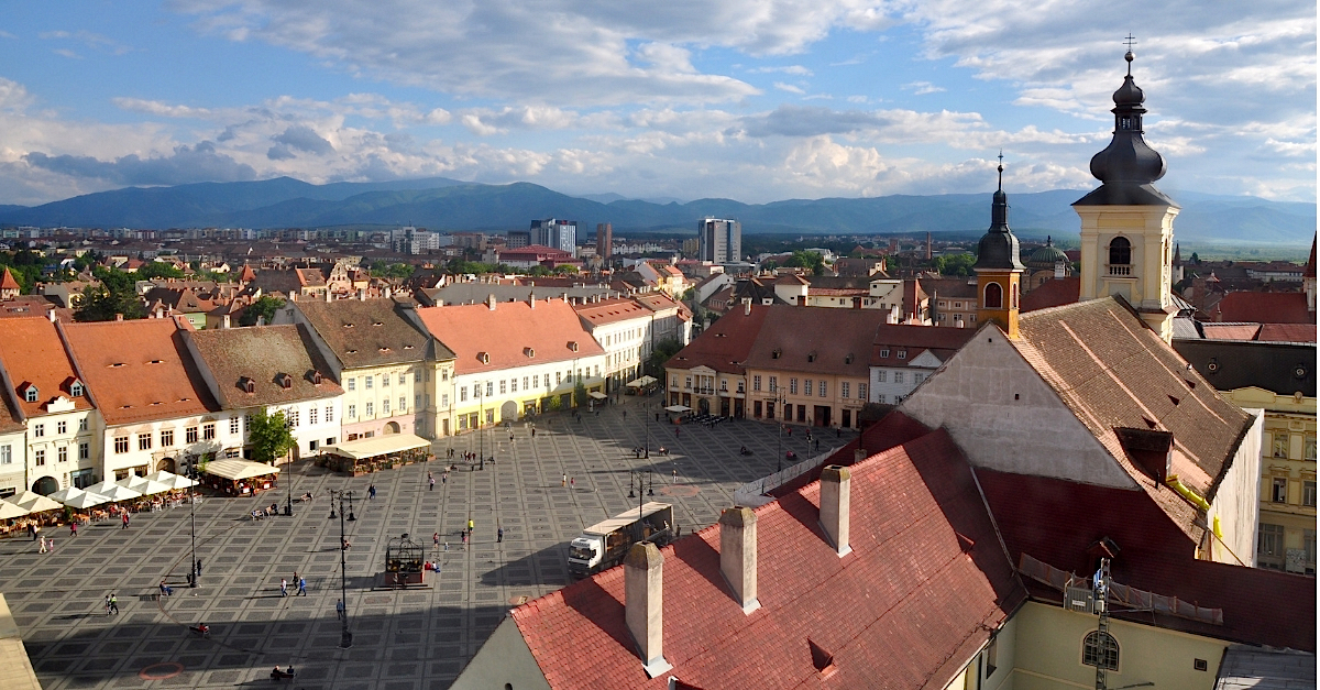 Sibiu (Hermannstadt), Rumänien, Siebenbürgen. Die Altstadt Stock Photo -  Alamy