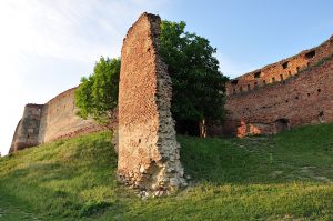 Siebenbürgen - Ruinen der Stolzenburg in Rumänien