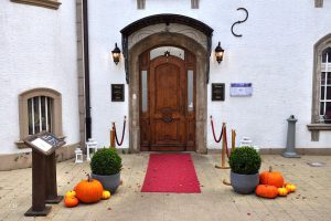 Chateau d'Urspelt, hotel entrance